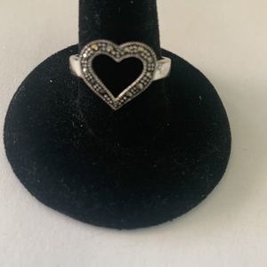 Marcasite Heart Ring💗